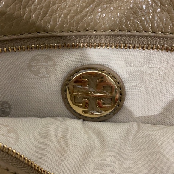 Tory Burch , soft leather , crossbody - Picture 8 of 12